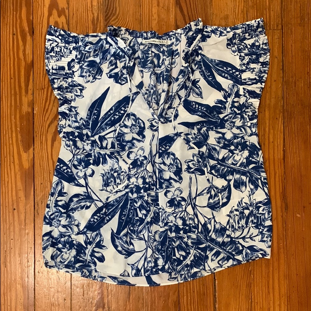 Abercrombie Blue Floral Angel Sleeve Blouse